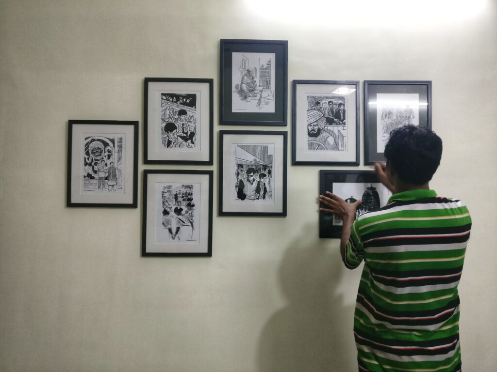 Putting up the Feluda wall